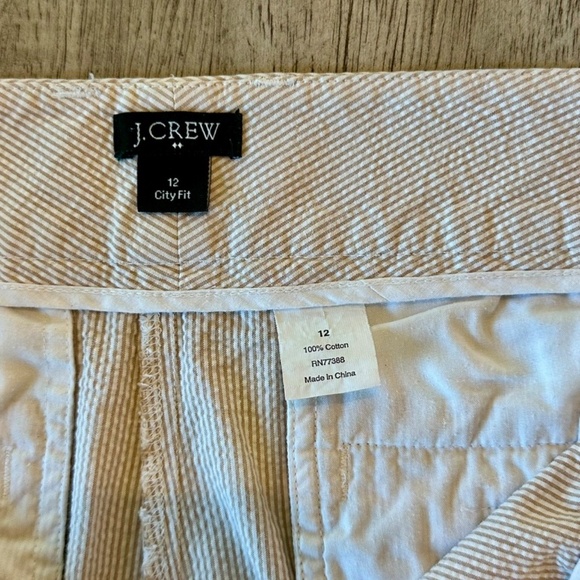J. Crew City Fit Shorts - Picture 3 of 7